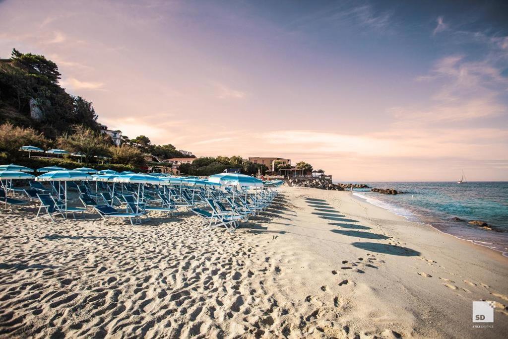 Tonicello Hotel Resort & Spa Капо-Ватикано Екстер'єр фото