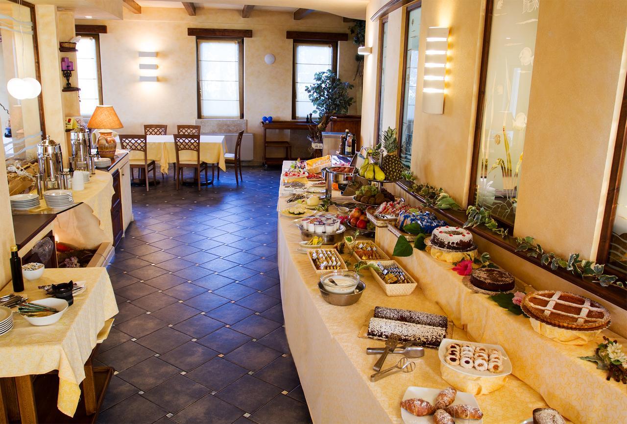Tonicello Hotel Resort & Spa Капо-Ватикано Екстер'єр фото